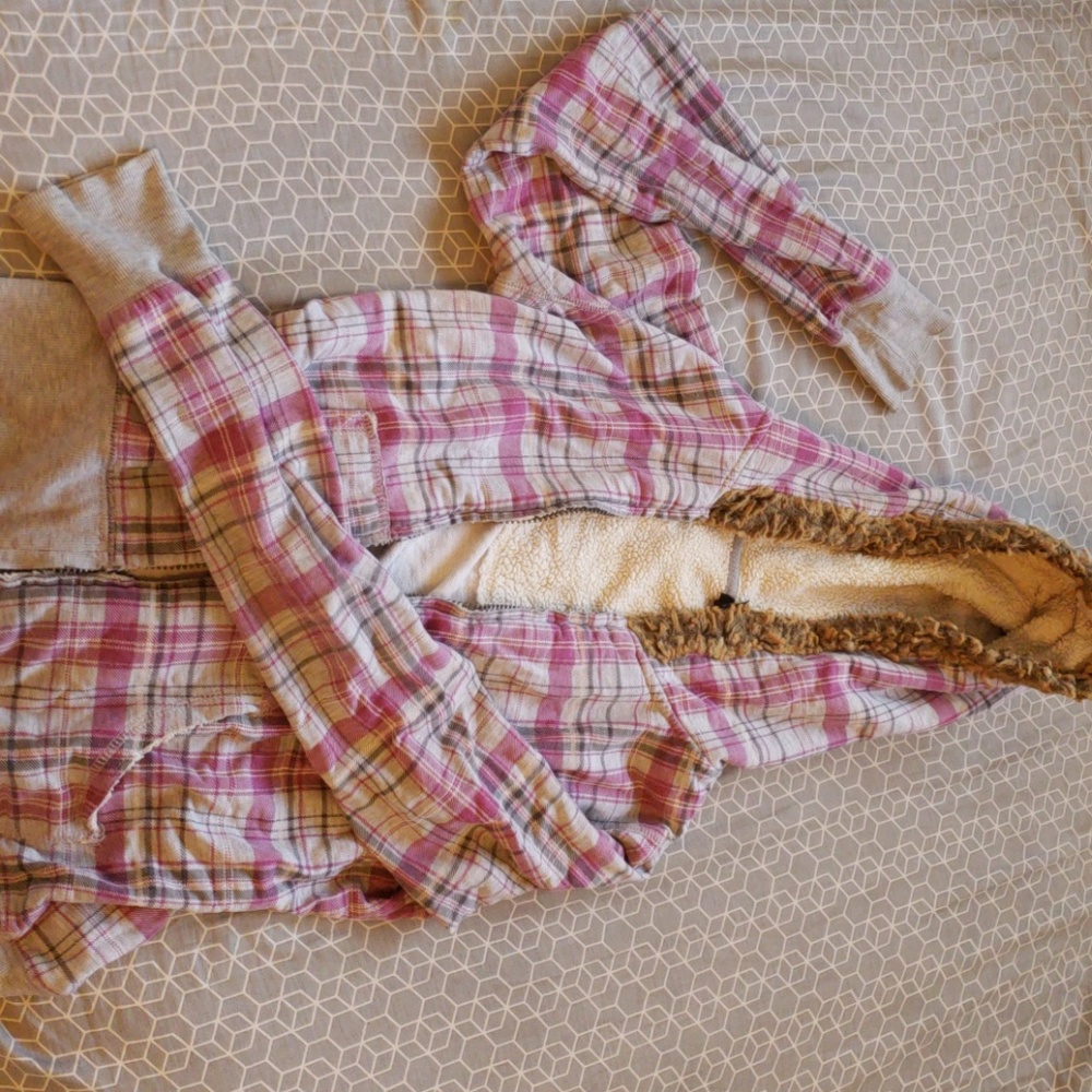 Rue 21 plaid pink hoodie